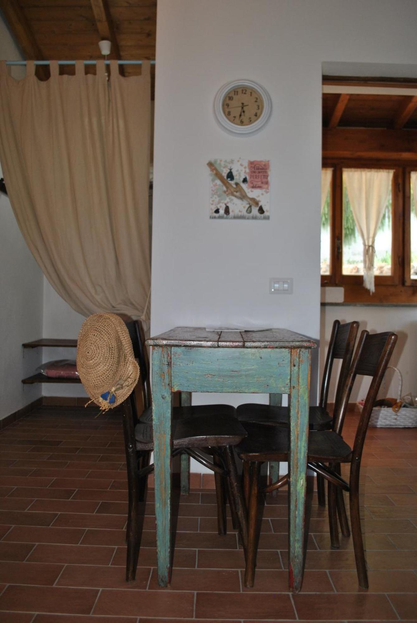 Azienda Agricola Biologica La Cardellina Tolfa Exterior foto